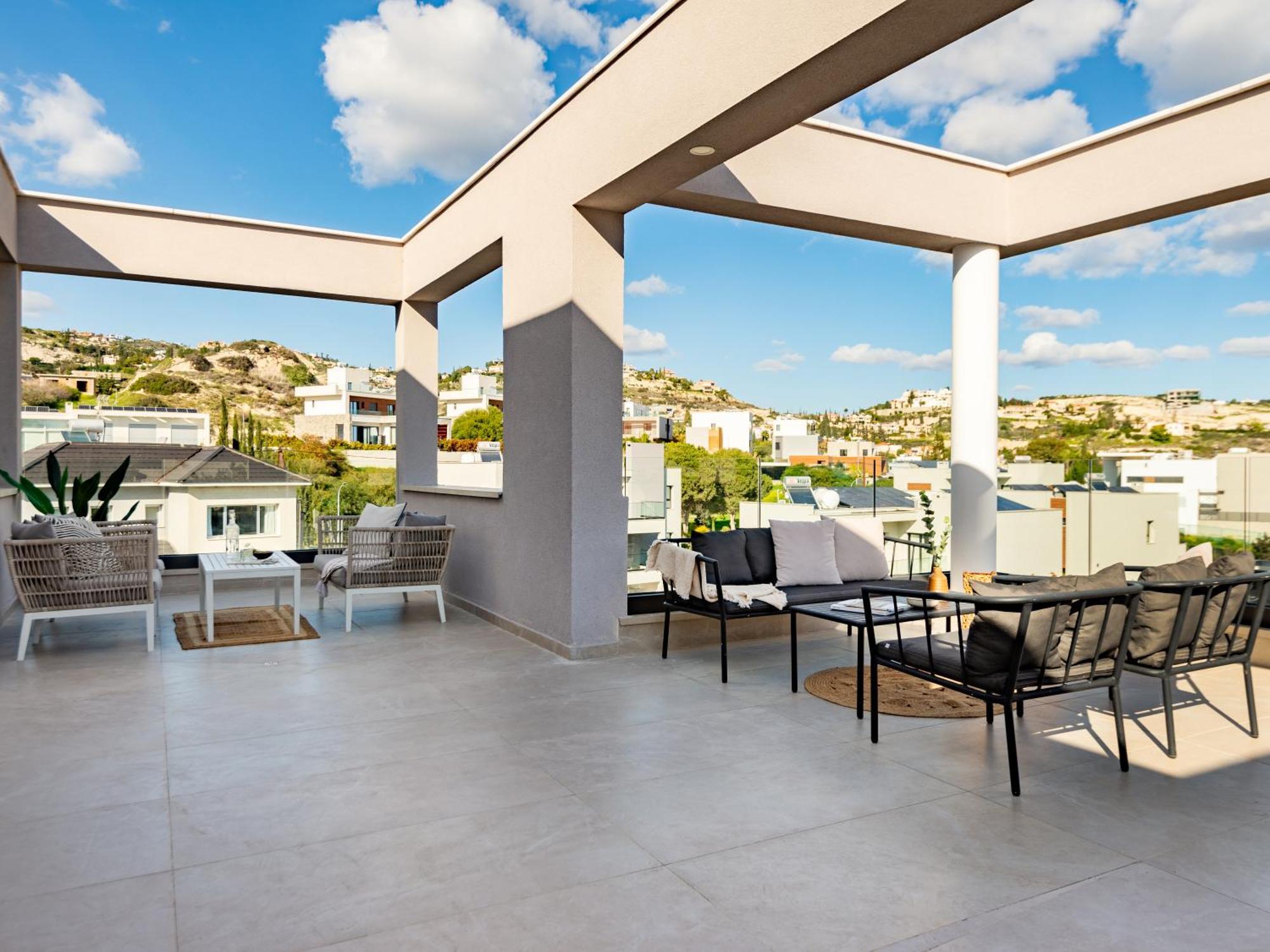 Sanders River Plaza Limassol Habitación foto